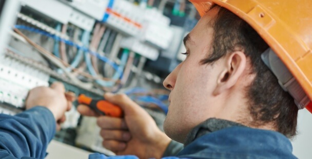 estudiar electricidad carnet instalador electricista