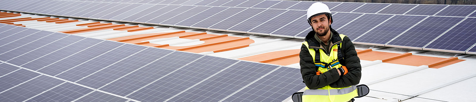 Curso de Energias Renováveis com Especialização em Manutenção de Sistemas Solares e Eólicos