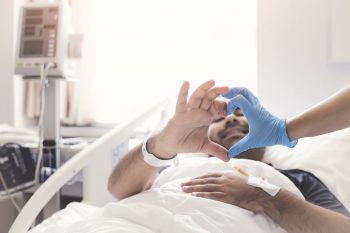 Auxiliar de Ação Médica - Master D Cursos Cuidados Saúde Master D
