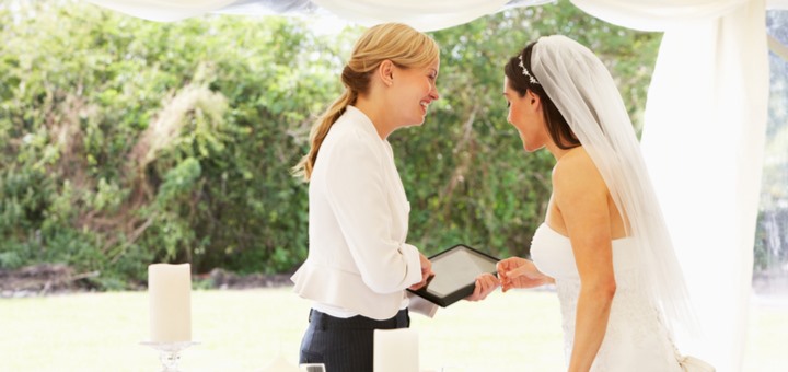 ¿Cuáles son las funciones de un wedding planner? class