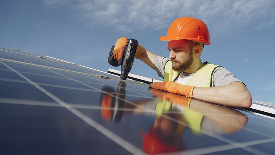 installatore fotovoltaico stipendio installatore fotovoltaico stipendio