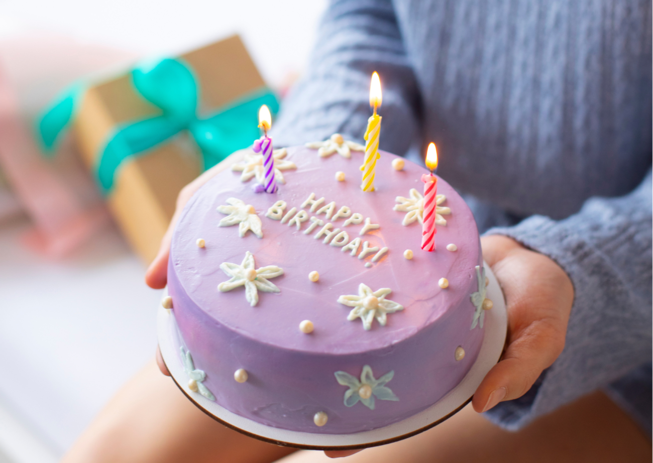 Come decorare una torta di compleanno in modo professionale