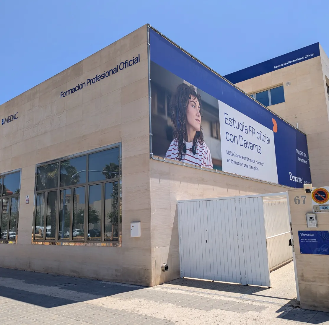 Centro Davante Alicante Babel