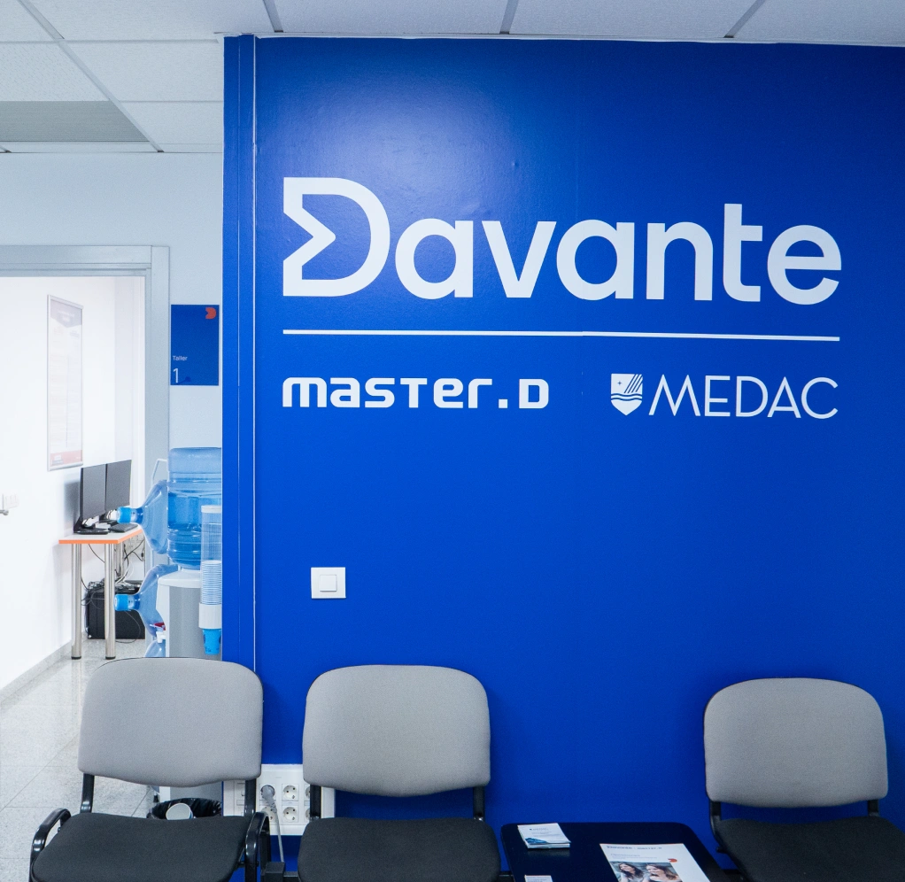 Academia de Fuerzas y Cuerpos en Málaga