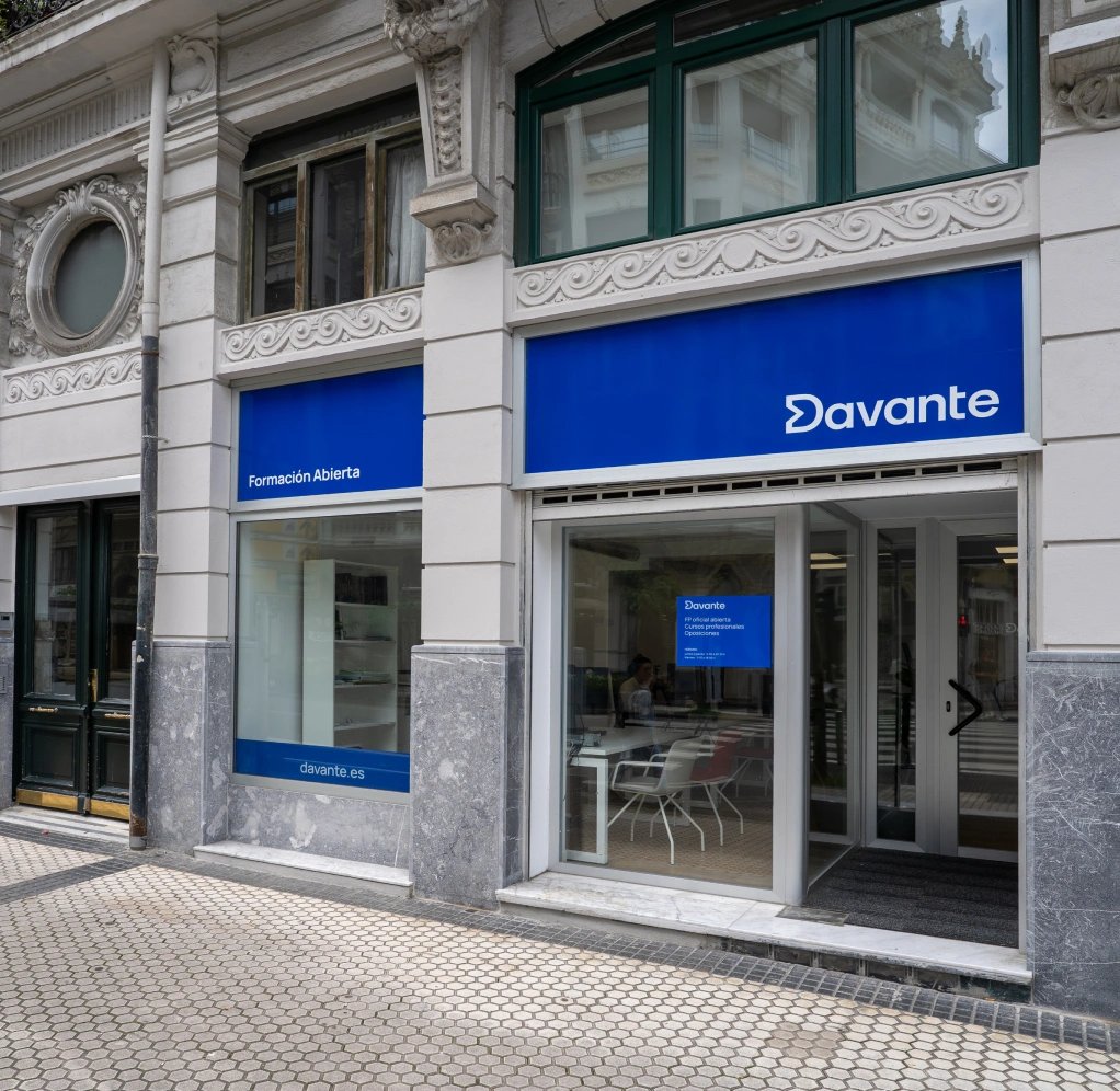 Academia de Fuerzas y Cuerpos en Donostia 