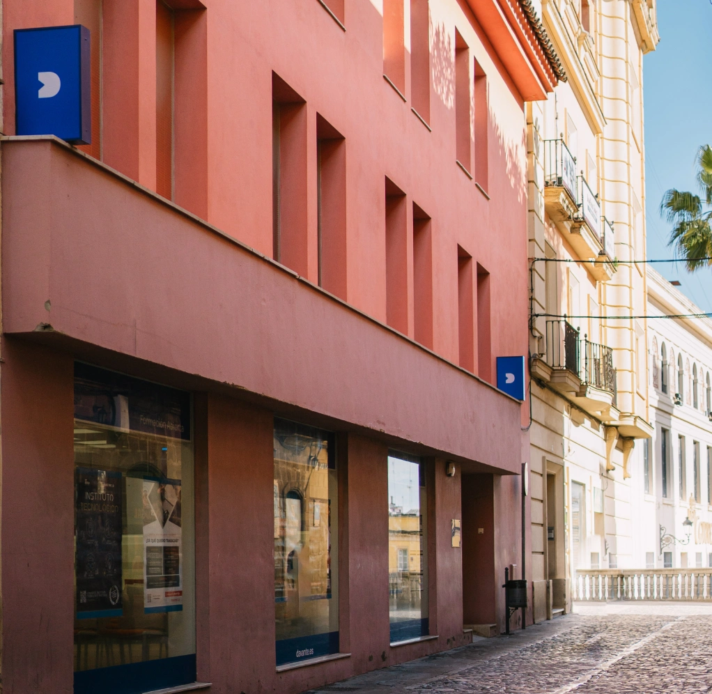Academia de Fuerzas y Cuerpos en Jerez 