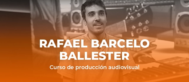 Rafael trabaja como productor musical