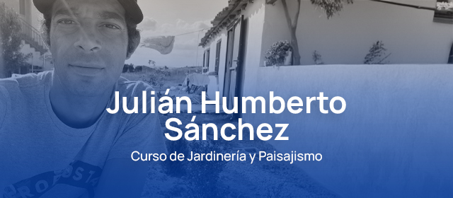 Humberto trabaja como jardinero 
