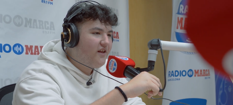 Empleo de locutor profesional