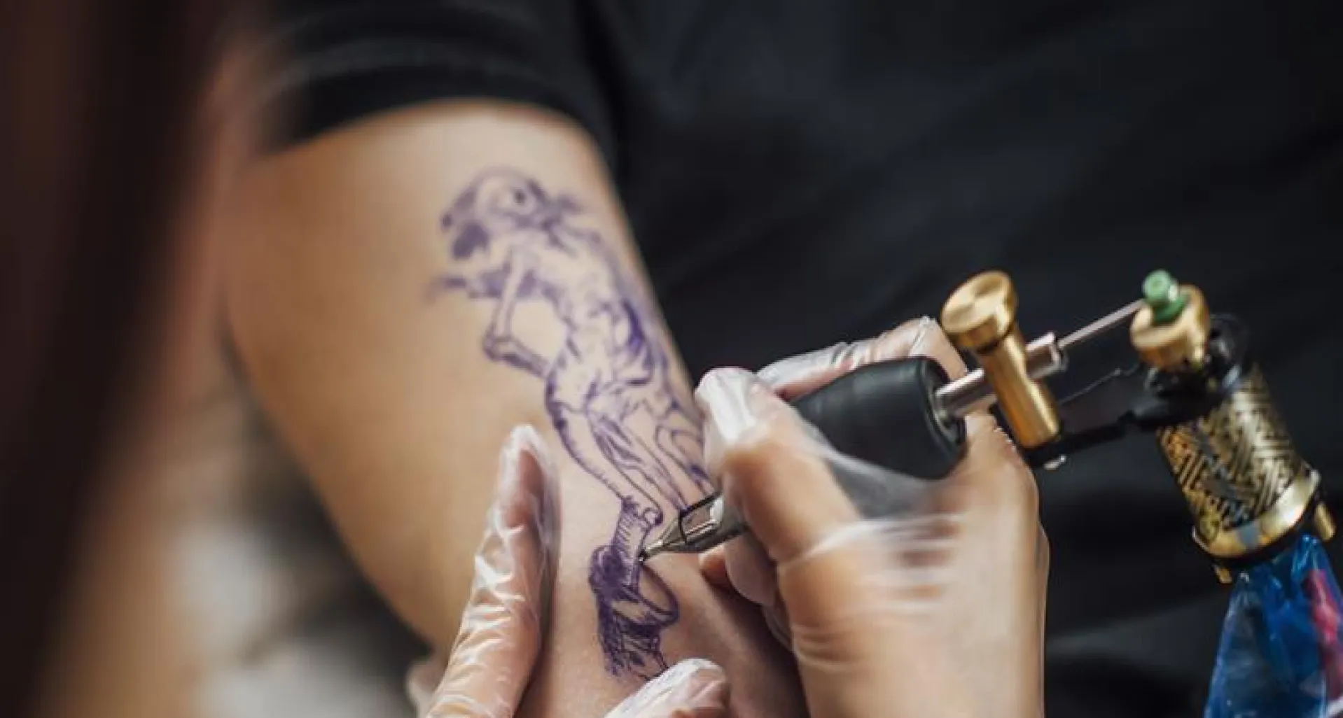 Curso de Tatuajes y Piercings Curso de Tatuajes y Piercings