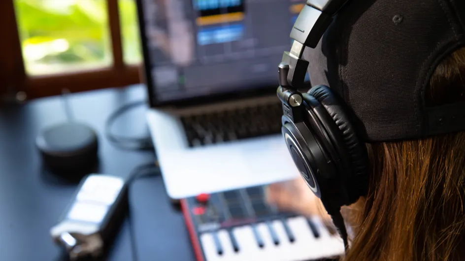 Distribuye tu m&uacute;sica con nostros