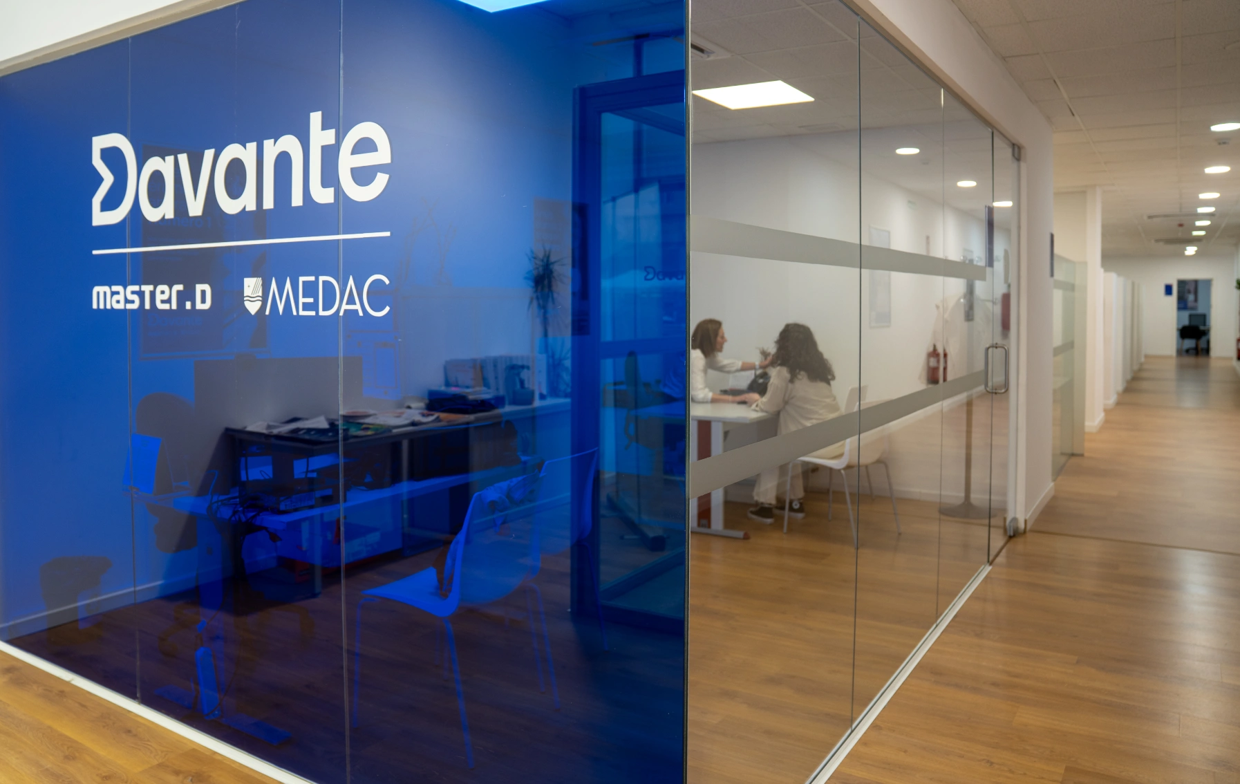 Oposiciones fuerzas y cuerpos davante Pamplona