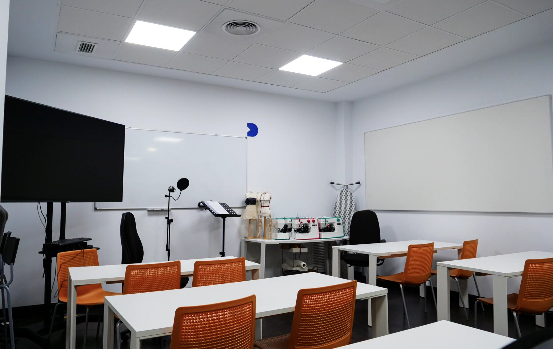 Oposiciones fuerzas y cuerpos Davante Alcorcón